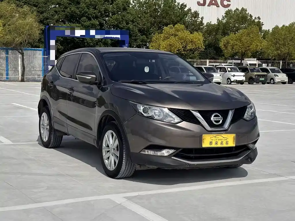 Nissan Qashqai 2.0L CVT Elite Edition, фото 3