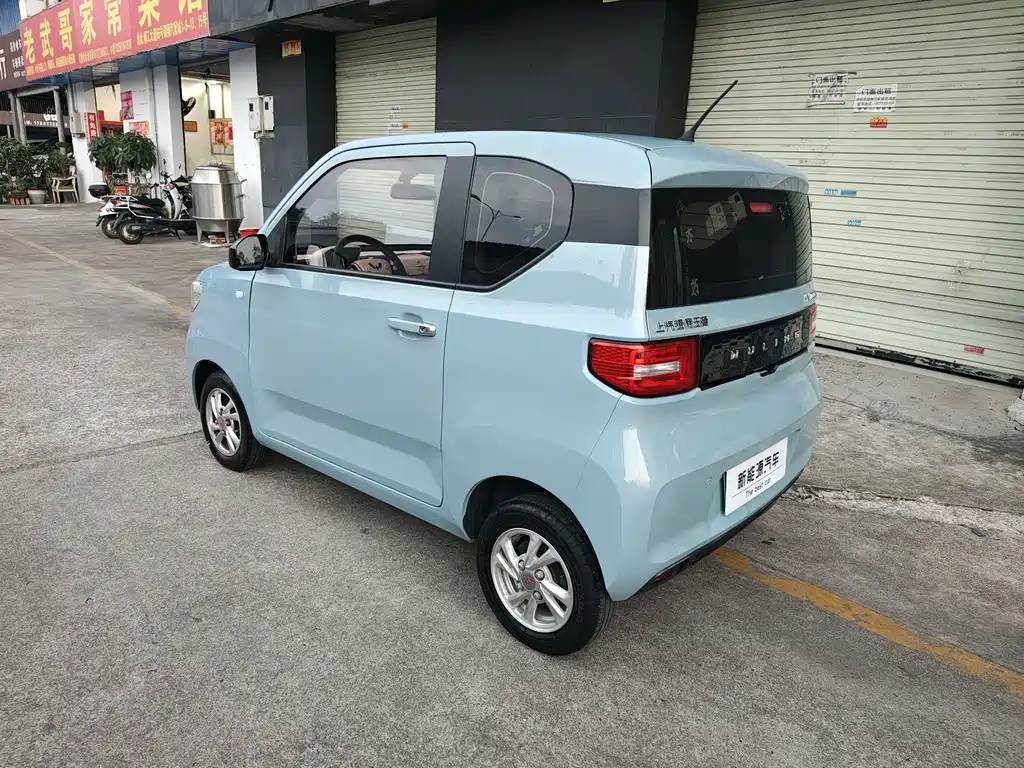 Wuling MINIEV — миниатюра 4