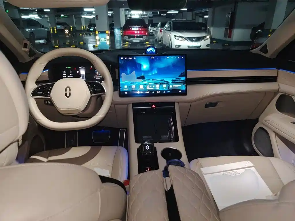 AITO AITO M5 — миниатюра 10