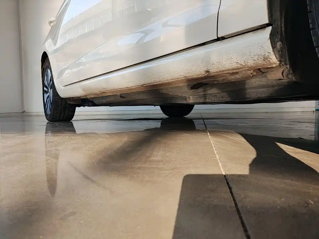 Volkswagen Golf EV — миниатюра 21