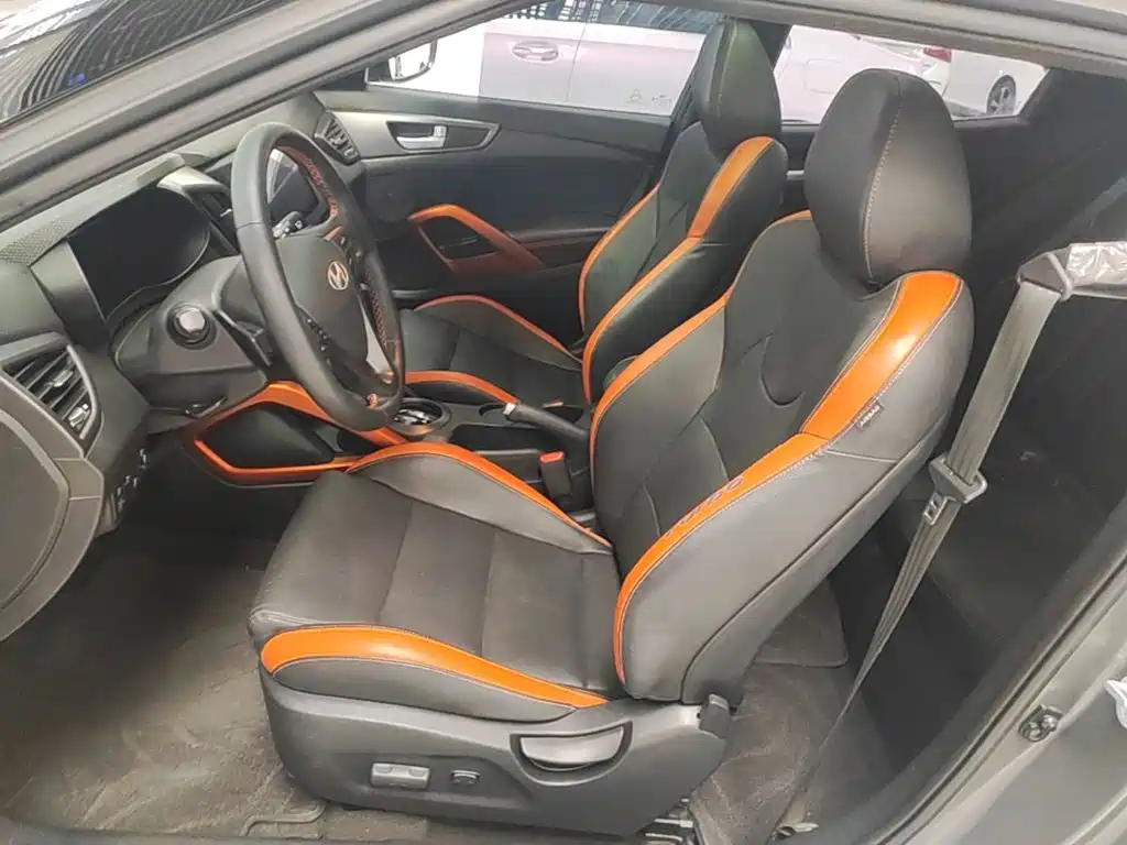 Hyundai Veloster — миниатюра 15