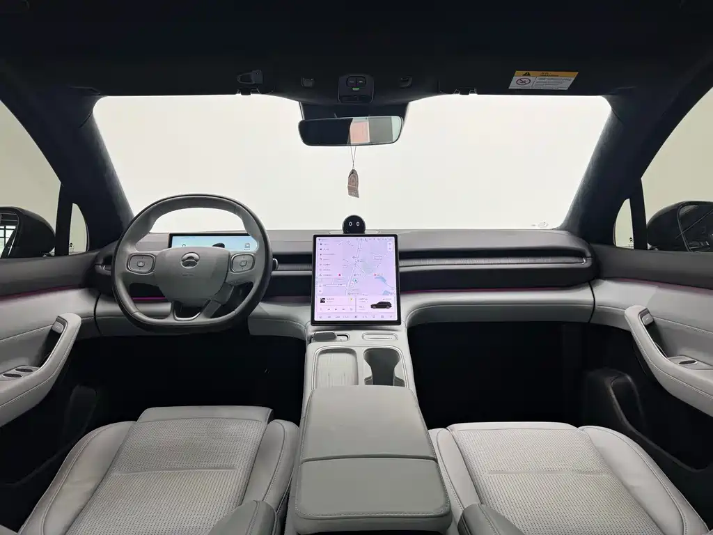 NIO ES6 — миниатюра 7
