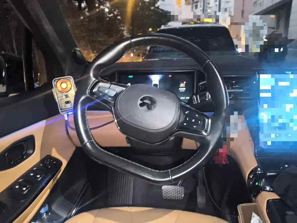NIO ES8 — миниатюра 7