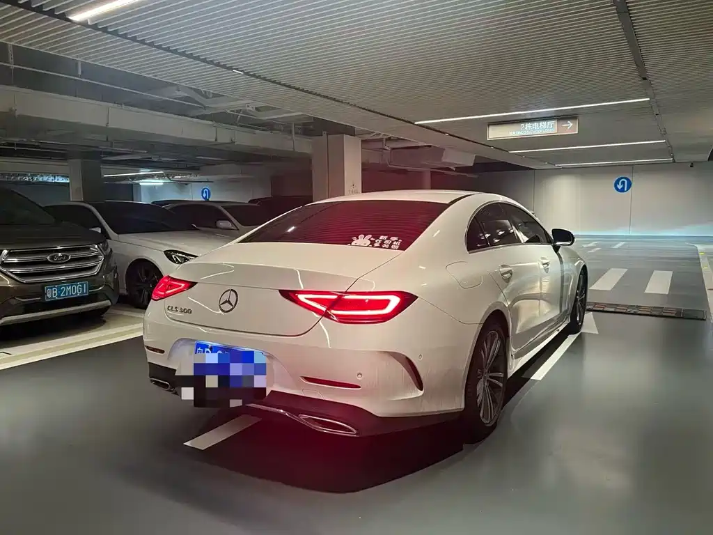Mercedes-Benz CLS — миниатюра 4