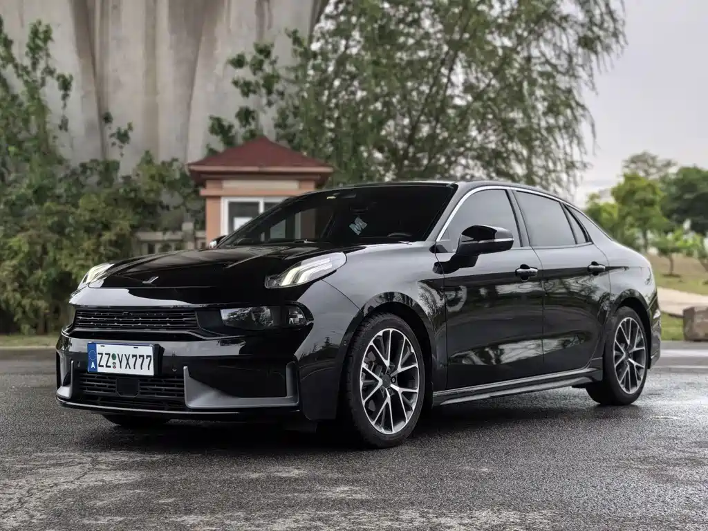 Lynk & Co 03 2022
