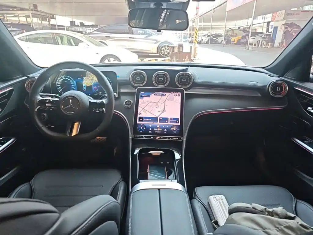 Mercedes-Benz C-Class — миниатюра 10