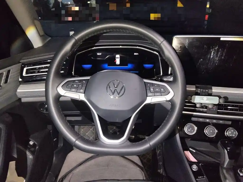 Volkswagen Sagitar — миниатюра 6