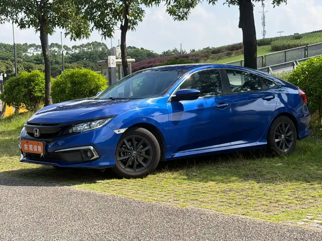 2020 Honda Civic - zdjęcie 1 z 16