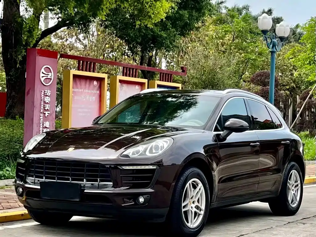 Porsche Macan 2015