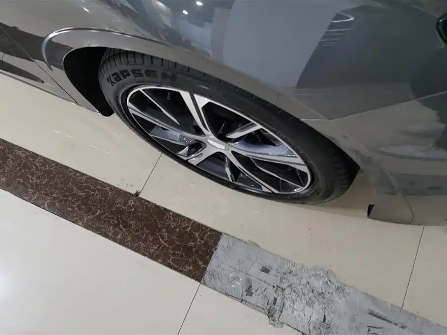 GEELY AUTOMOBILE EMGRAND