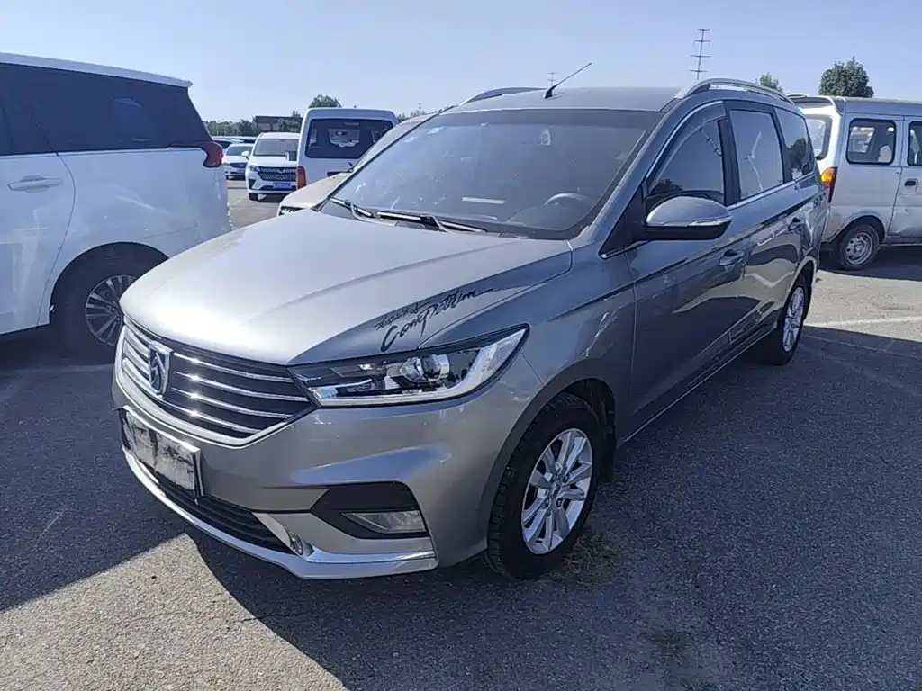 Baojun 360