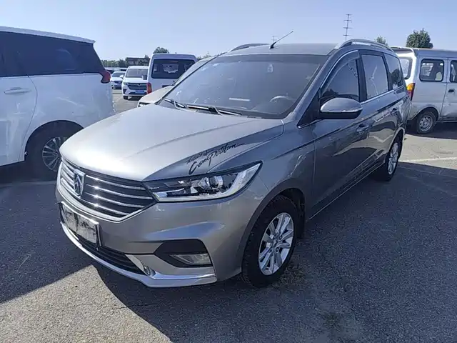 Baojun 360