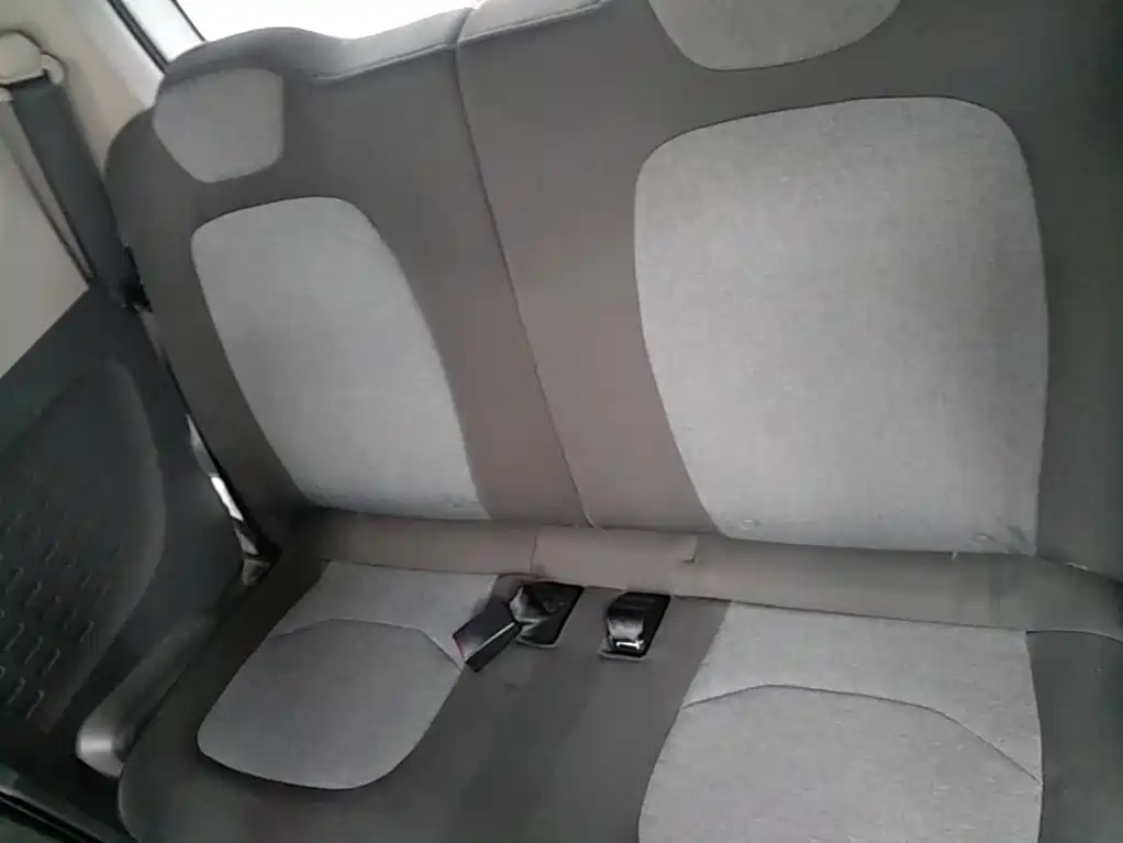Wuling MINIEV — миниатюра 17