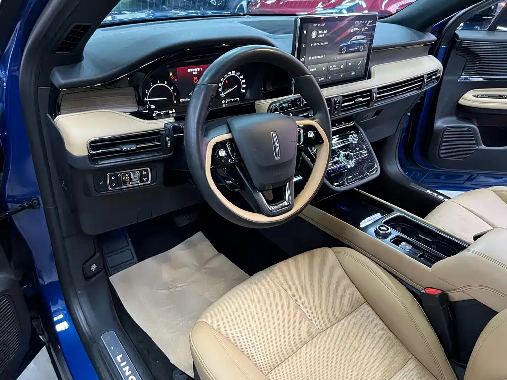 Lincoln Corsair 2020 2.0T