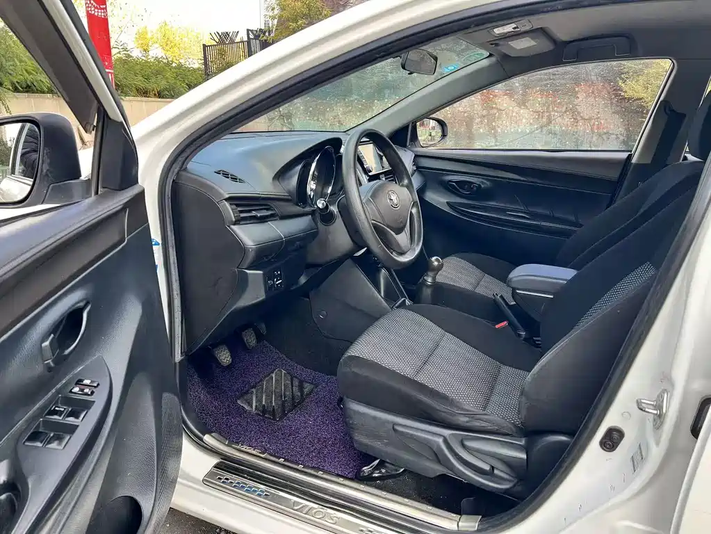 Toyota Vios — миниатюра 11