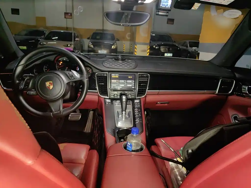 Porsche Panamera — миниатюра 5