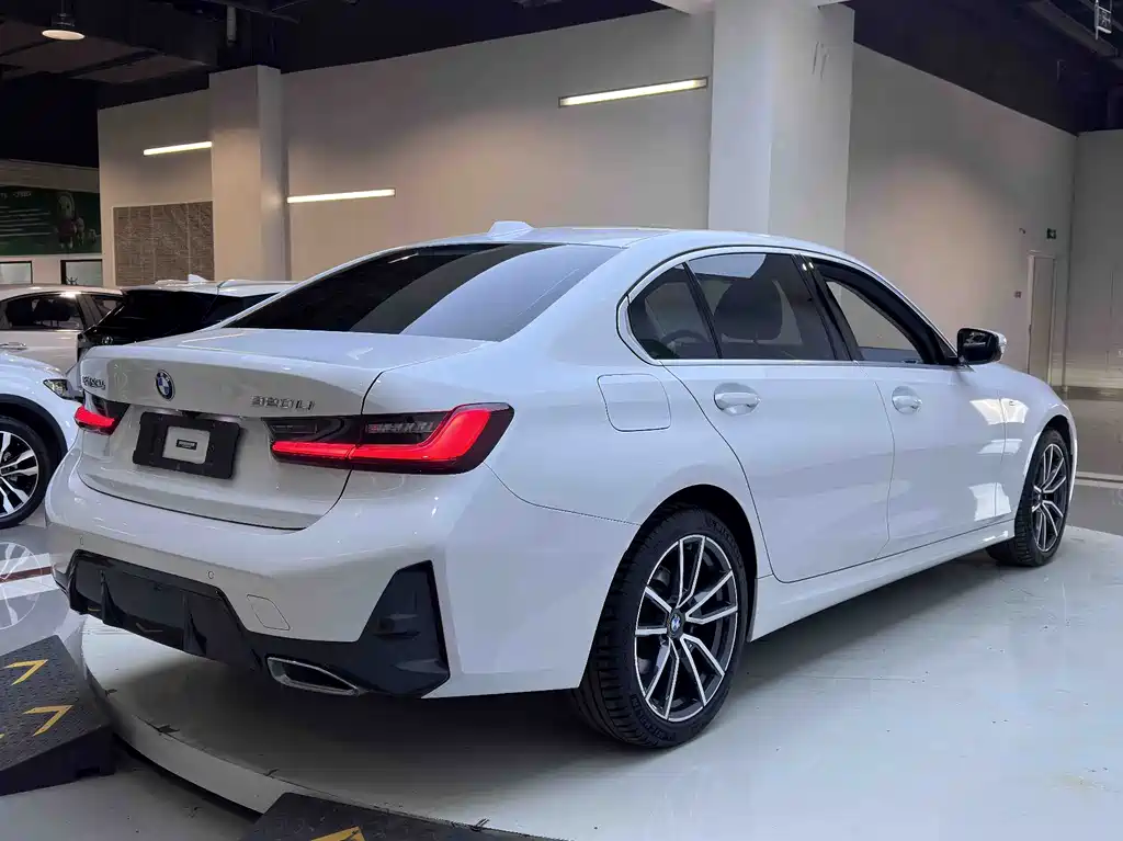 BMW 3 Series 3 2023 320Li M Sport