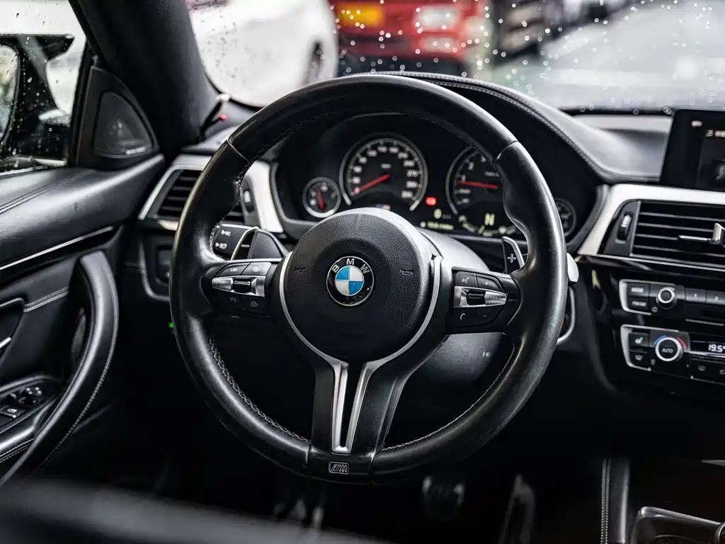 BMW M4 2019 M4