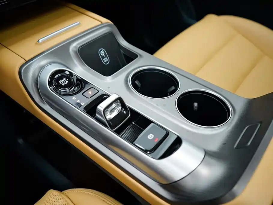 GAC TRUMPCHI E8 NEW ENERGY