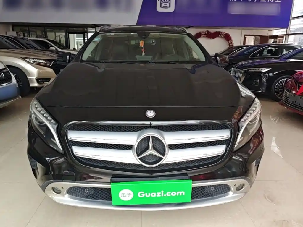 Mercedes-Benz GLA 2016 GLA 200 Fashion
