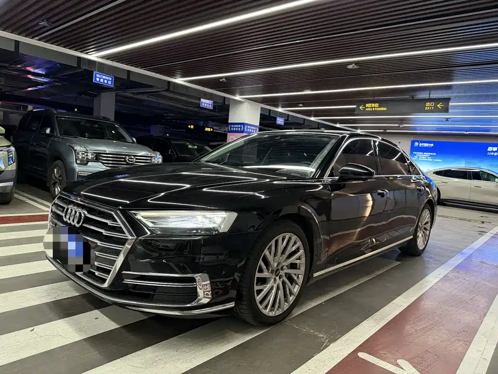 Audi A8 2021