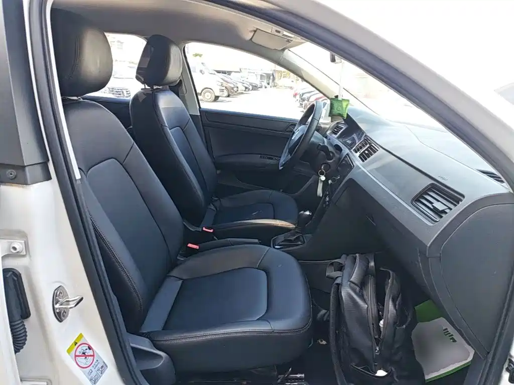 Skoda Rapid Spaceback — миниатюра 25