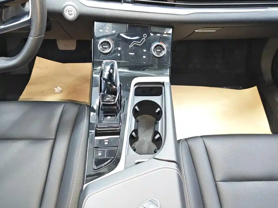Bestune B70 — миниатюра 16