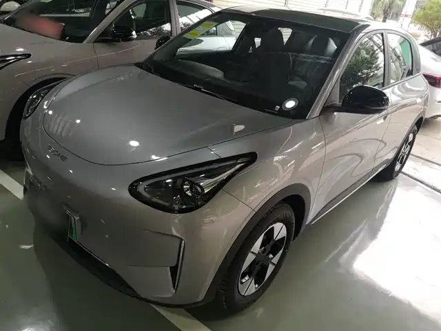 2026 Geely Xingyuan