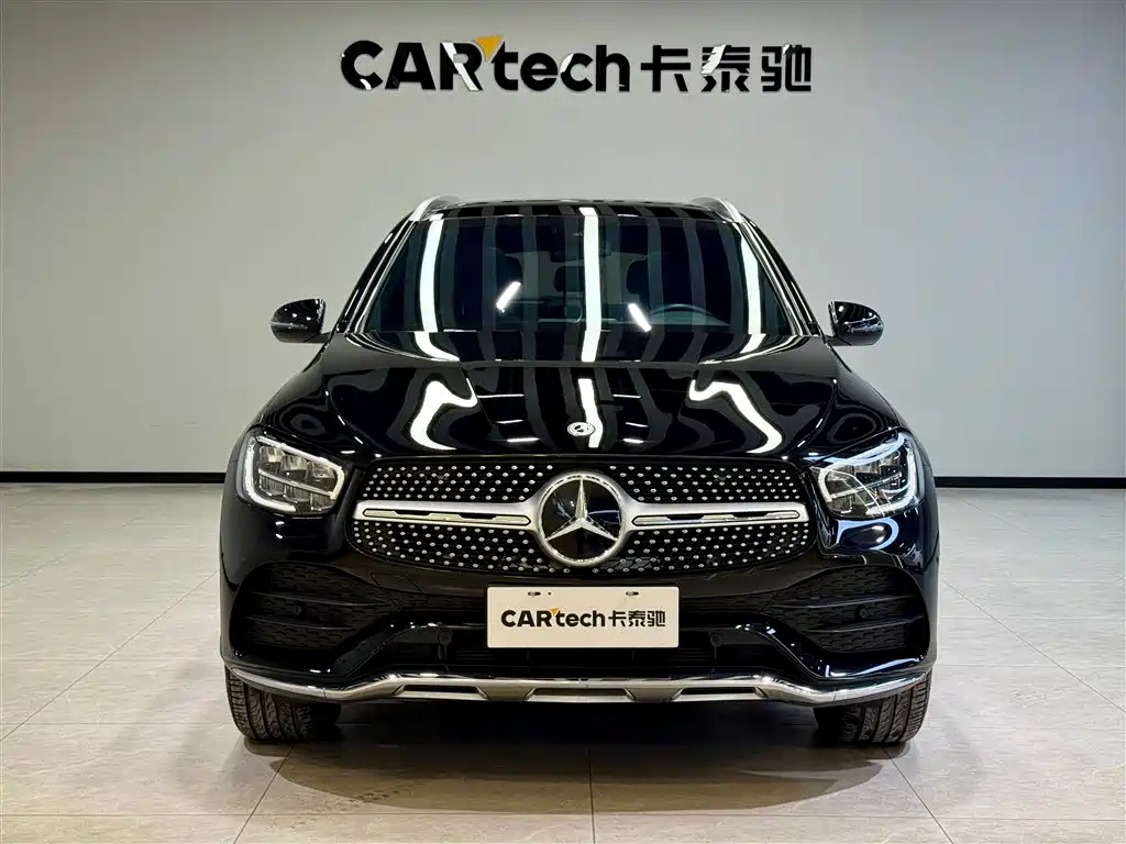 MERCEDES-BENZ GLC