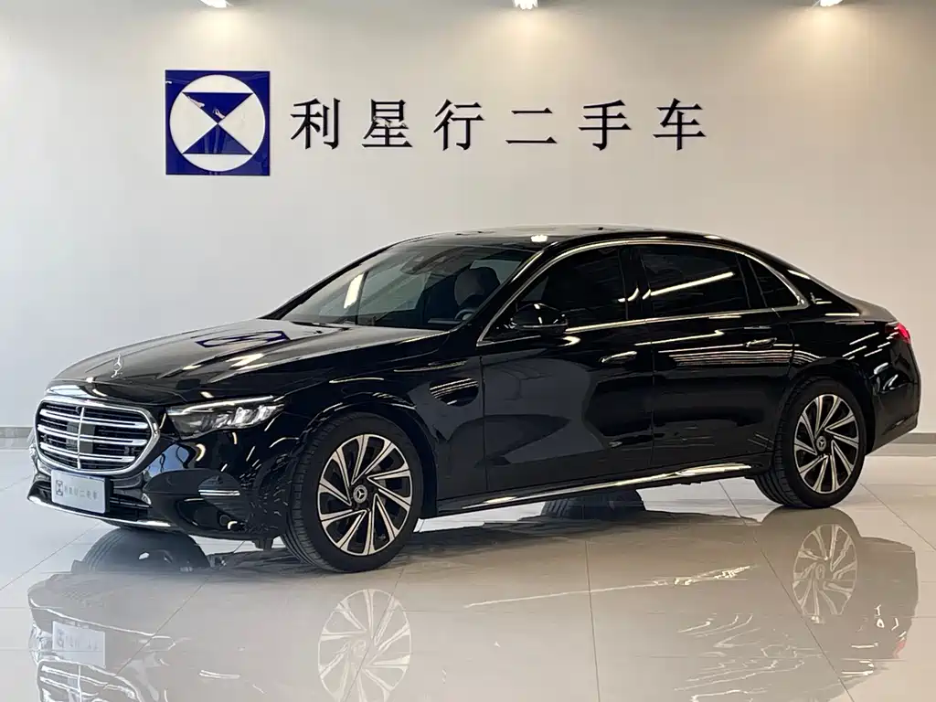 Mercedes-Benz E-Class 2025