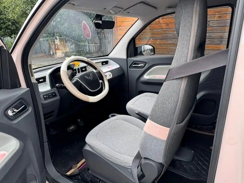 Wuling MINIEV — миниатюра 9