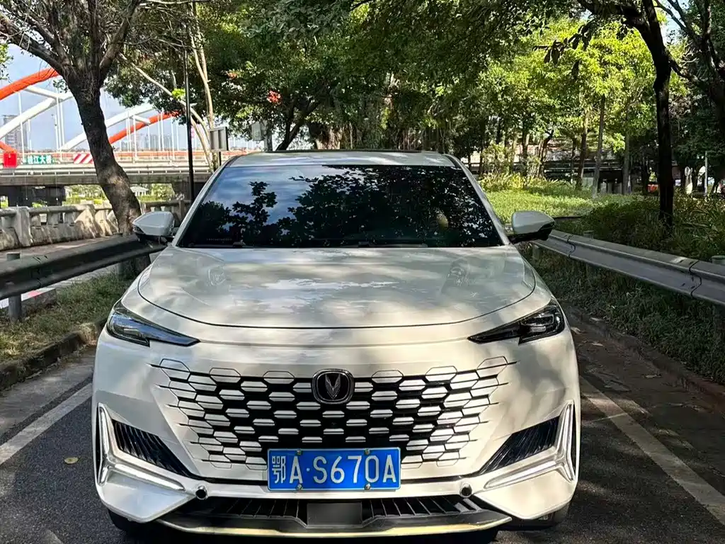 Changan UNI-K — миниатюра 2