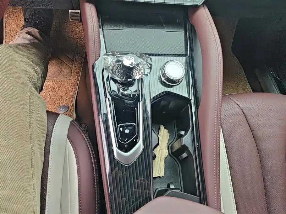 GEELY AUTOMOBILE XINGYUE L