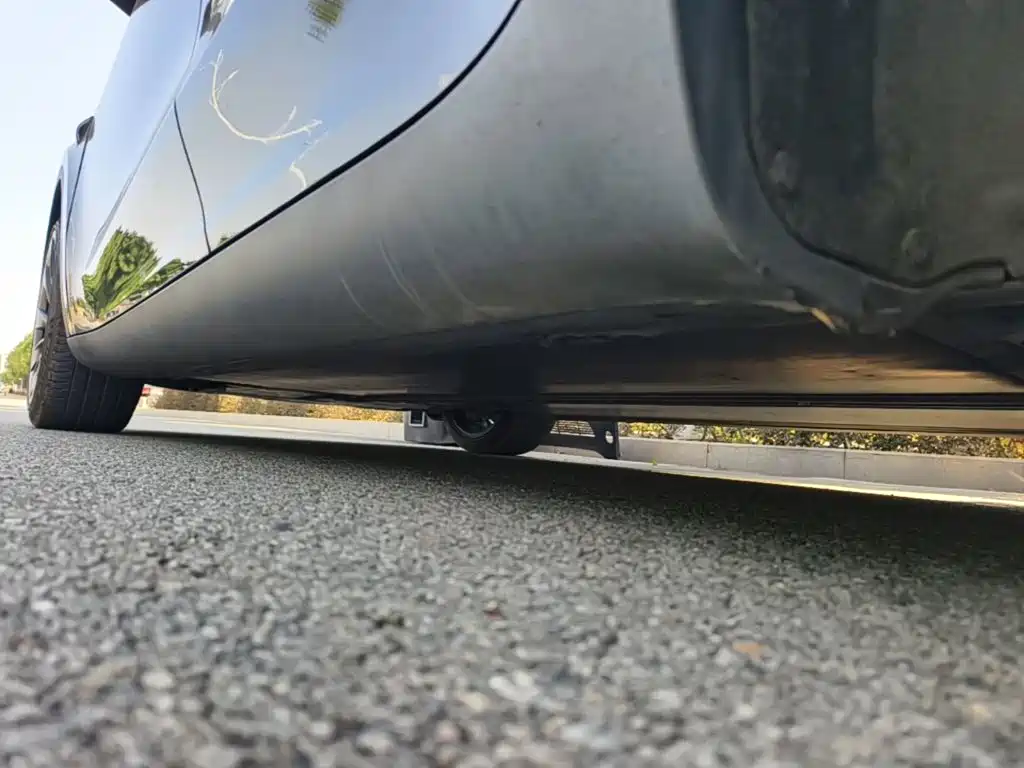 Tesla Model Y — миниатюра 22