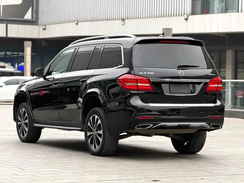 Mercedes-Benz GLS — миниатюра 8