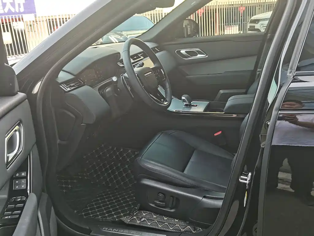 Land Rover Range Rover Velar 2025 S