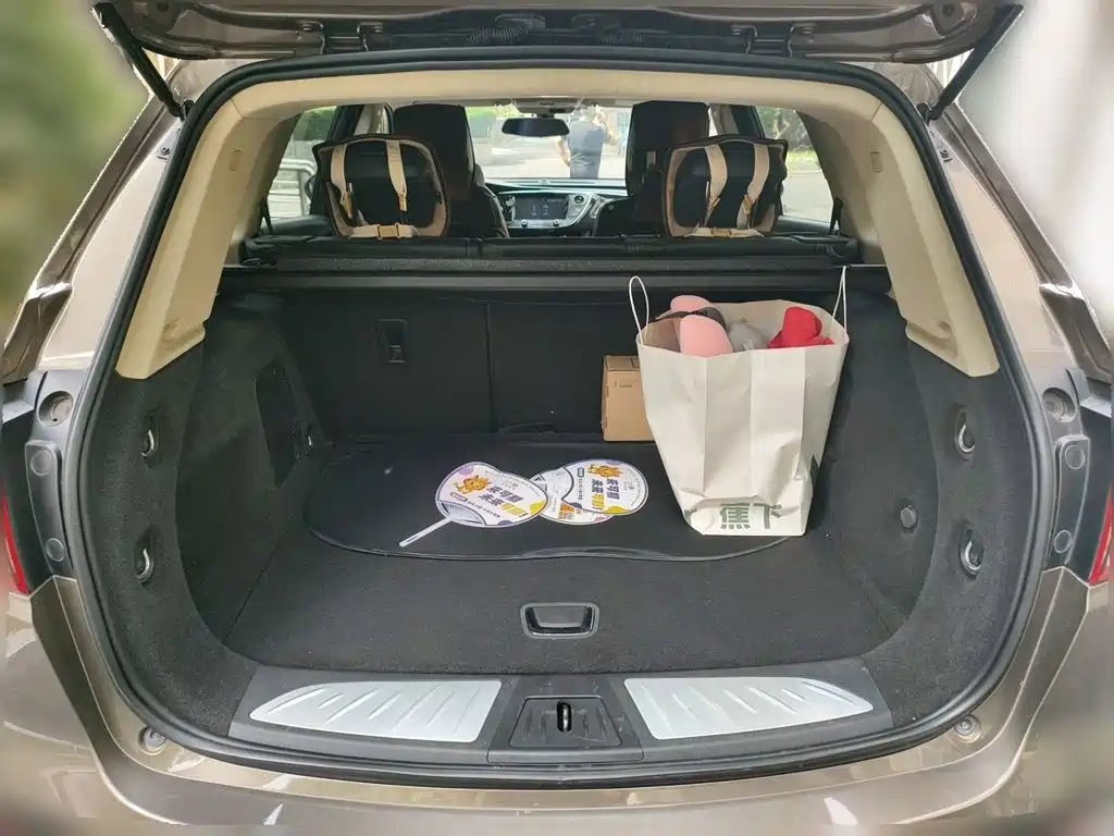 Buick Envision Plus — миниатюра 10