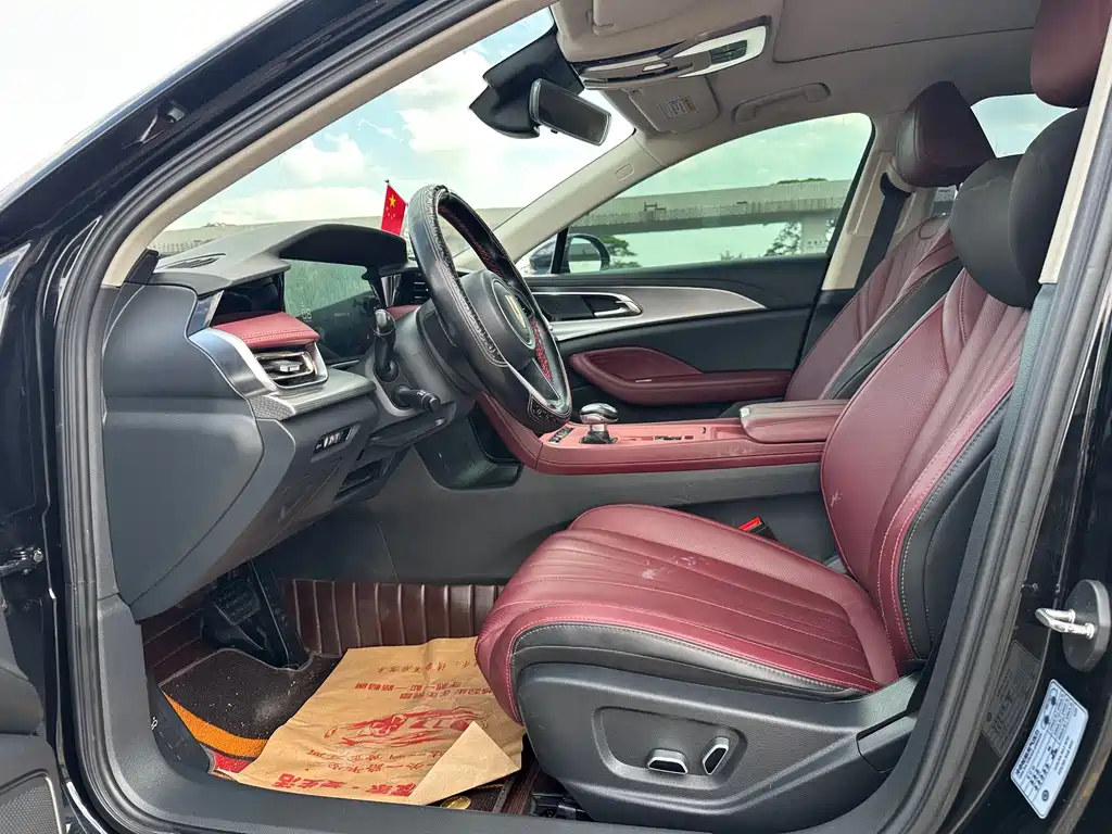 Hongqi Hongqi H5 — миниатюра 5