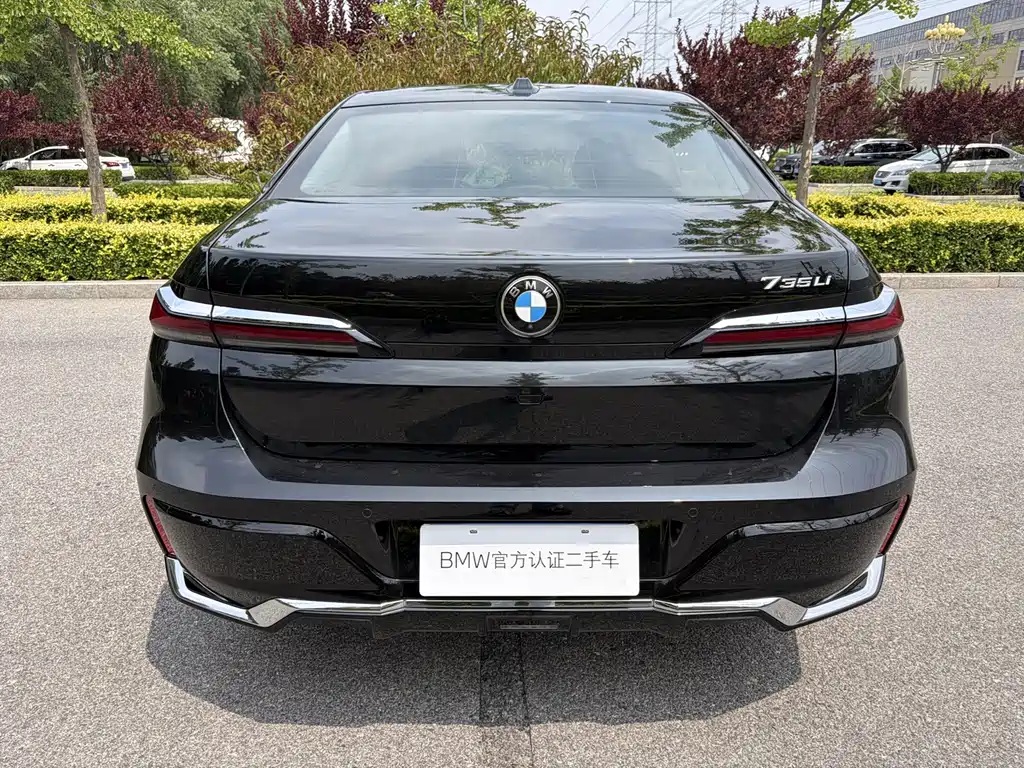BMW 7 Series 7 2023 735Li M Sport
