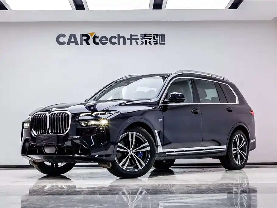 BMW X7 2023 xDrive40i Premium M Sport