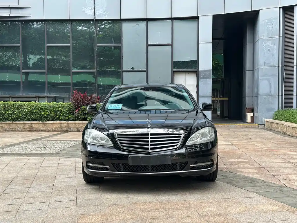 Mercedes-Benz S-Class S 2010 S 300 L Luxury