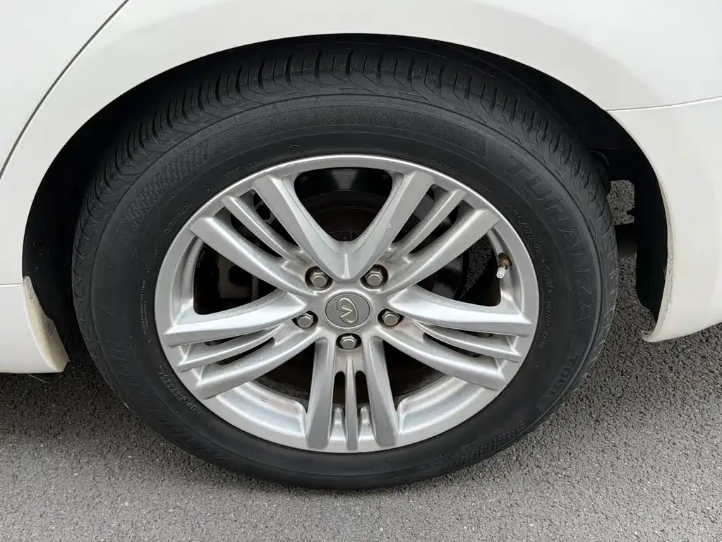 Infiniti G — миниатюра 15