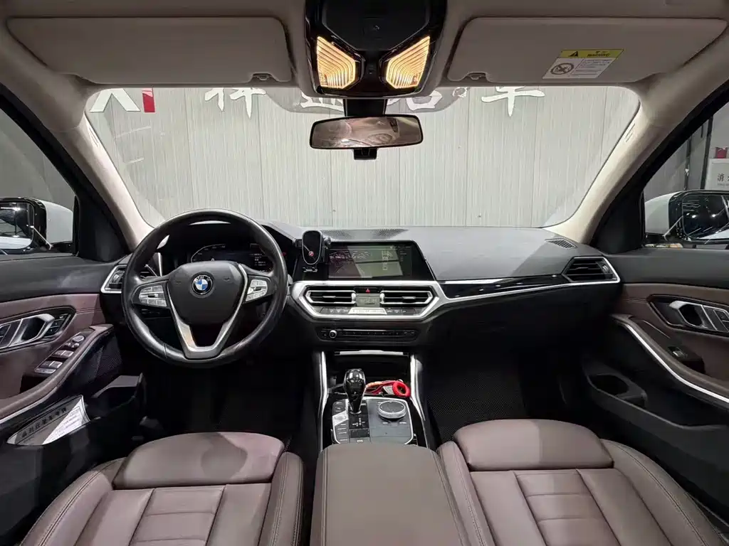 BMW 3 Series — миниатюра 4