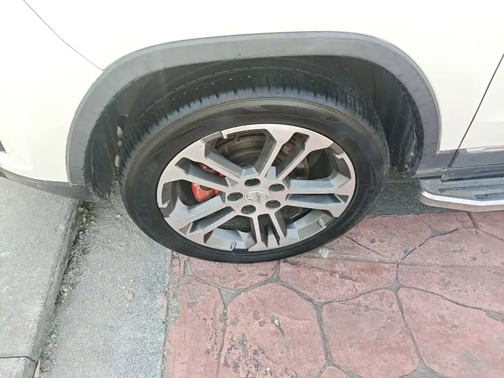 BAIC Senova X35 — миниатюра 23
