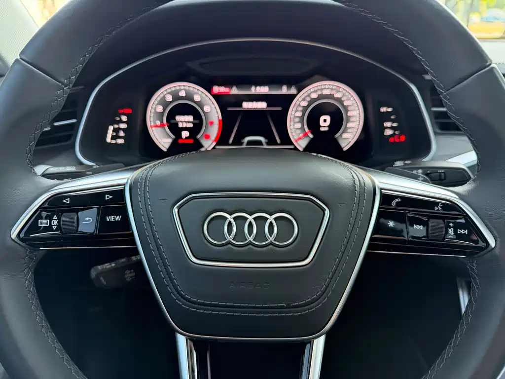 Audi A6L — миниатюра 12