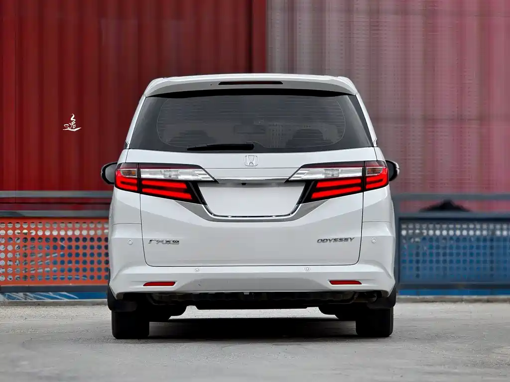 Honda Odyssey — миниатюра 4
