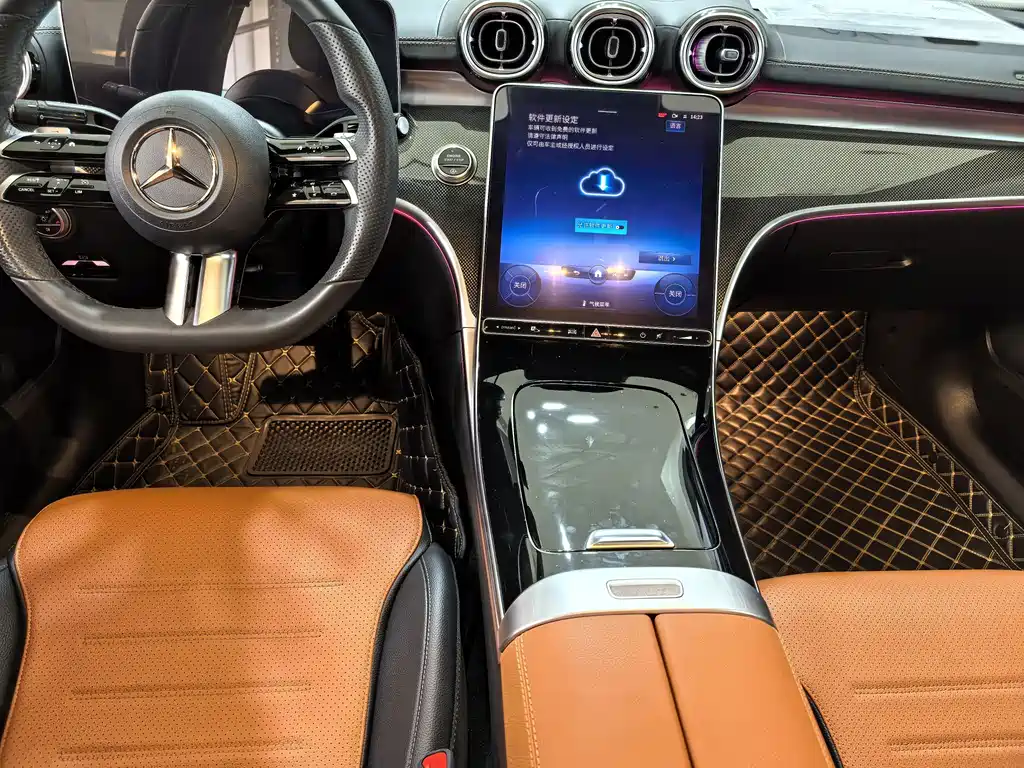 Mercedes-Benz C-Class — миниатюра 10