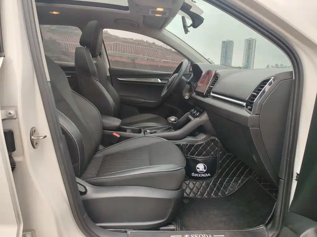 Skoda Karoq — миниатюра 9