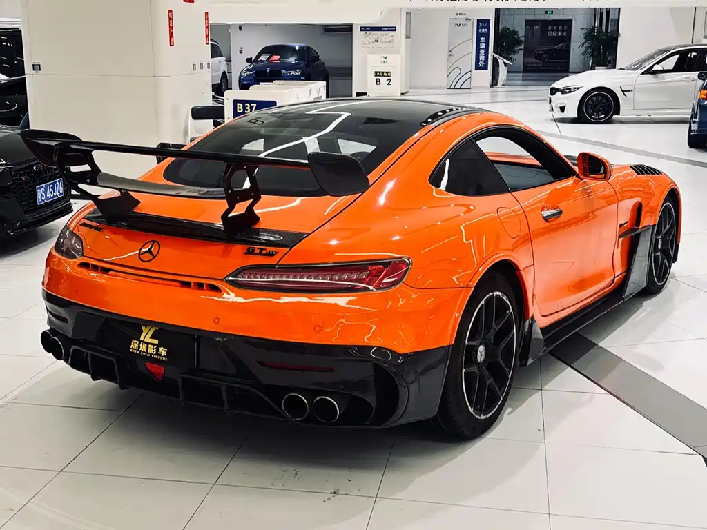 MERCEDES-BENZ AMG GT
