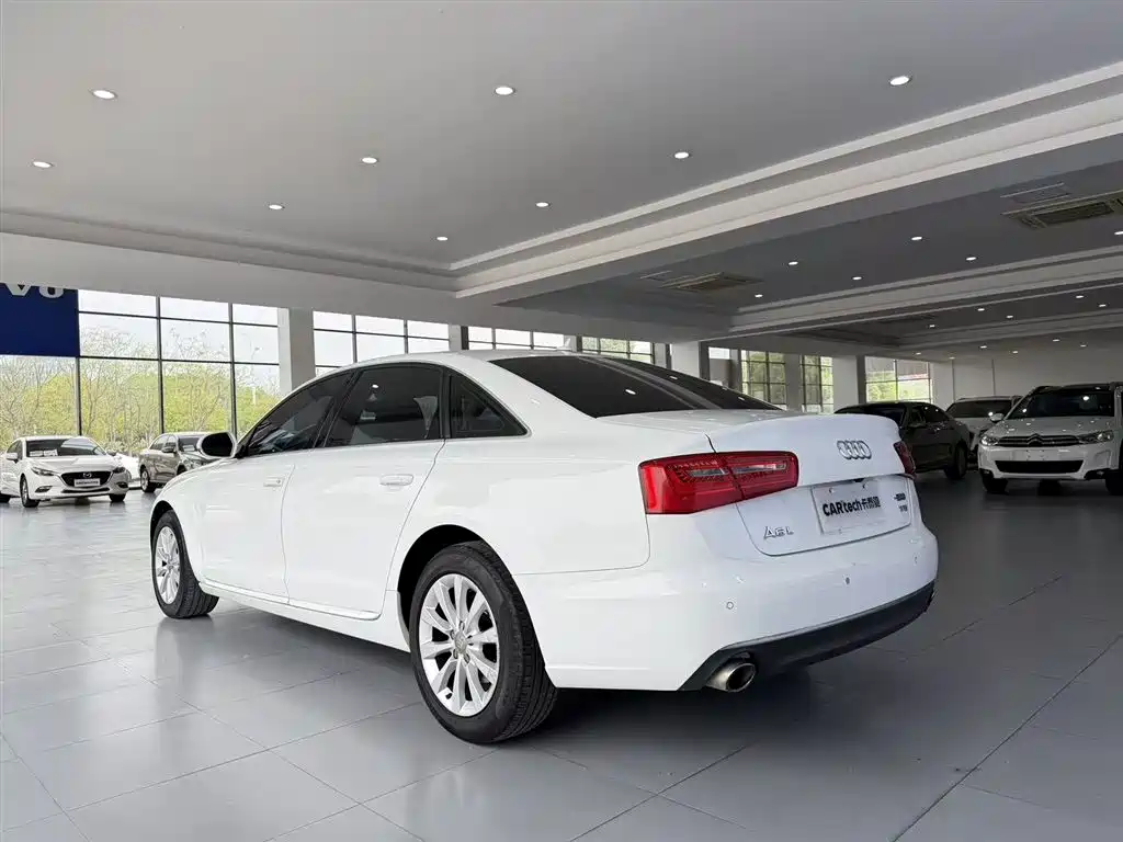 Audi A6L 2014 TFSI Comfort